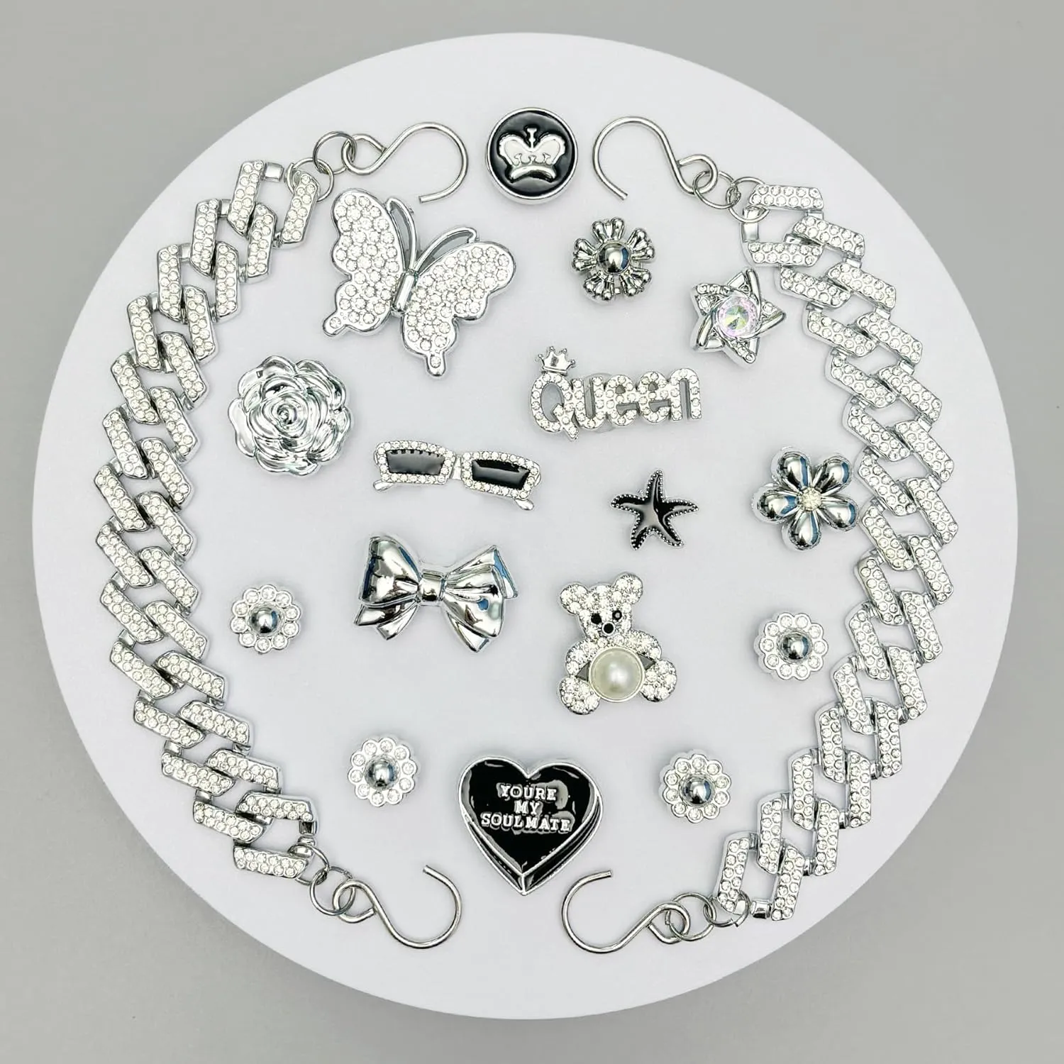 18Pcs Flower Shoe Chain Charms for Women, Bling Shoe Charms for Girls Clog Sandals, Girly Shoe Chains, DIY Shoe Decoration Accessories for Party Favor