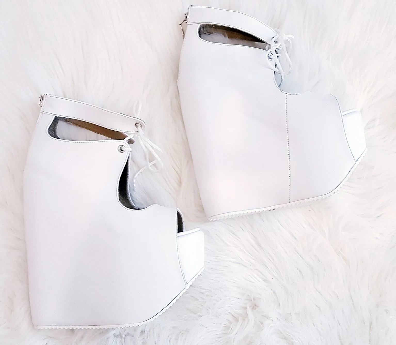 Designer White High Heel Wedge Platform Shoes