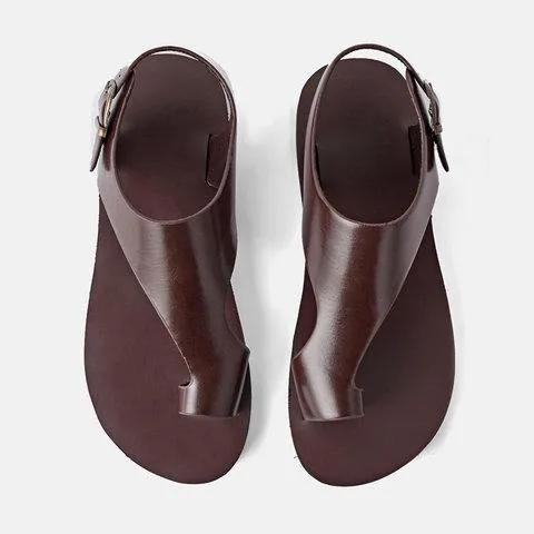 Ring toe ankle strap sandals
