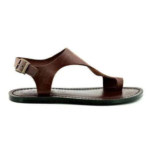 Ring toe ankle strap sandals