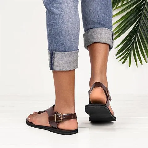 Ring toe ankle strap sandals