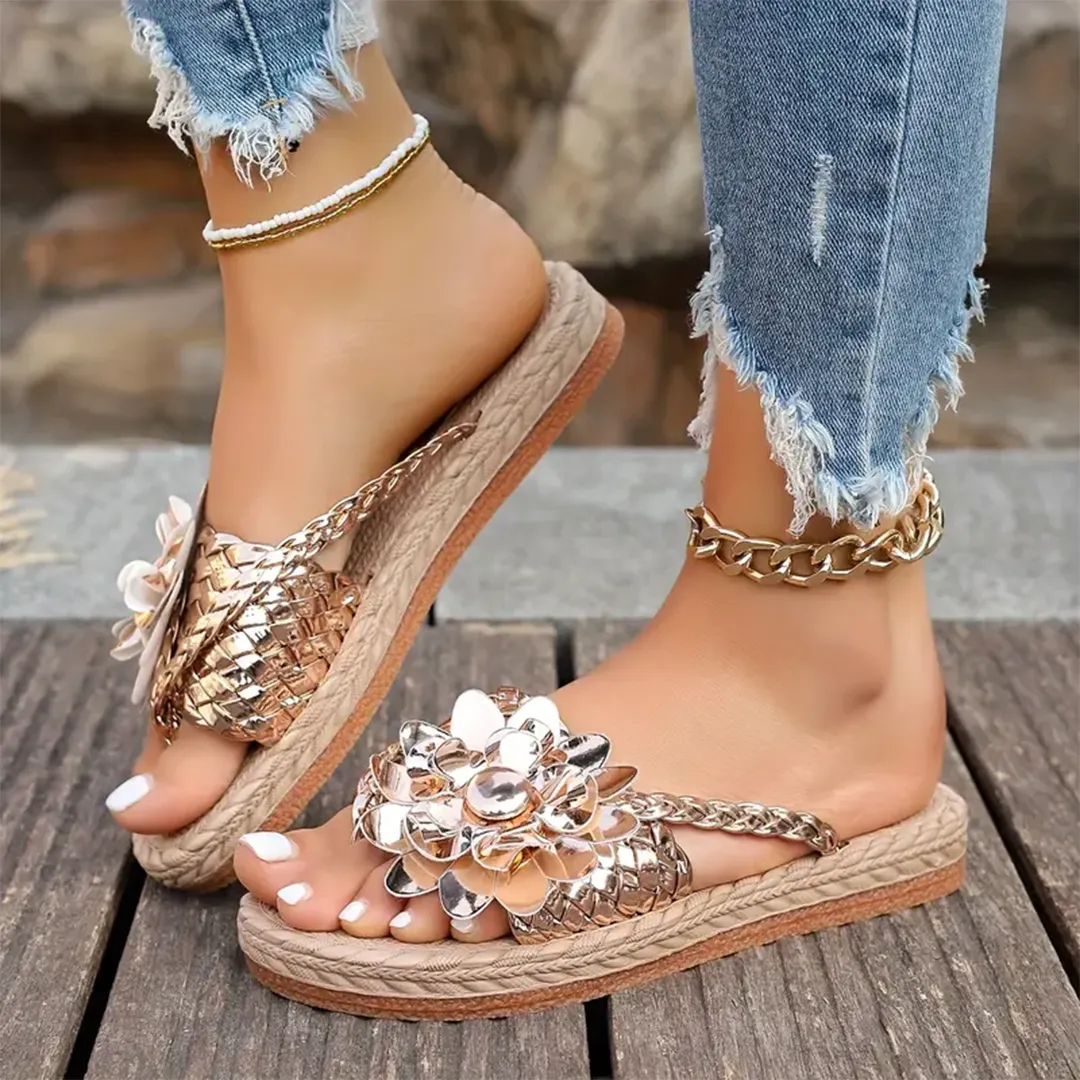 Uniqcloud Studded Flower Braided Band Flat Flip Flops