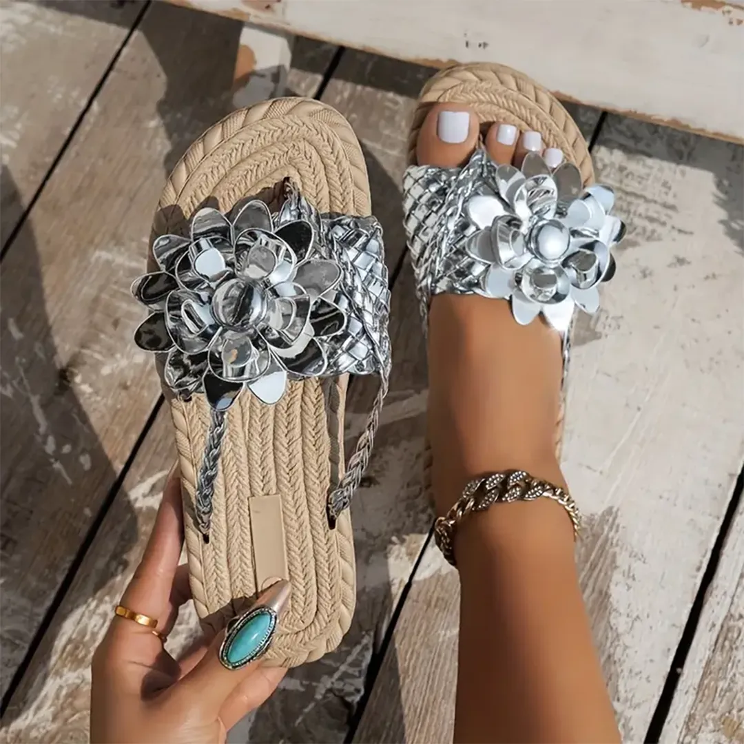 Uniqcloud Studded Flower Braided Band Flat Flip Flops