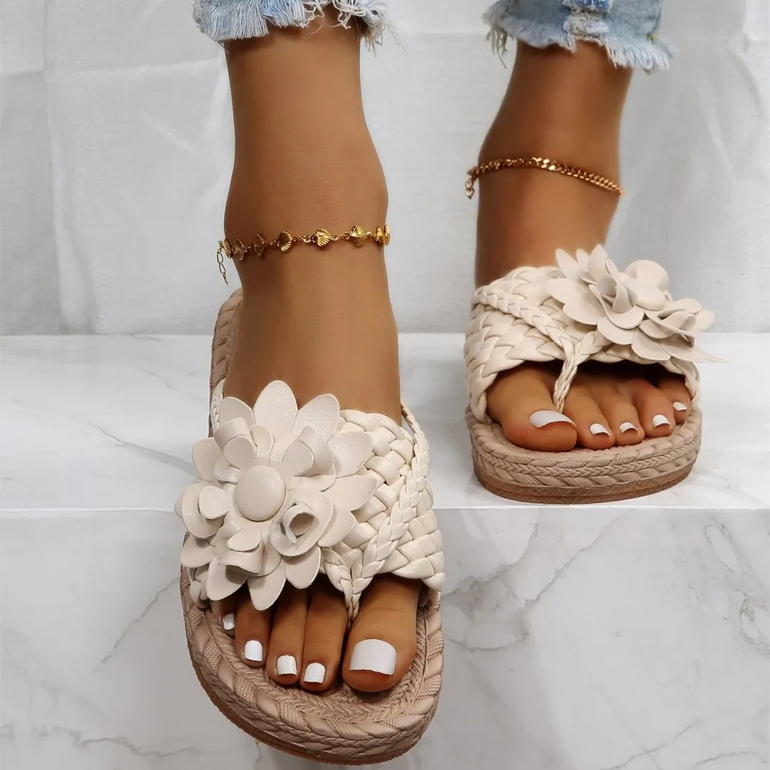 Uniqcloud Studded Flower Braided Band Flat Flip Flops