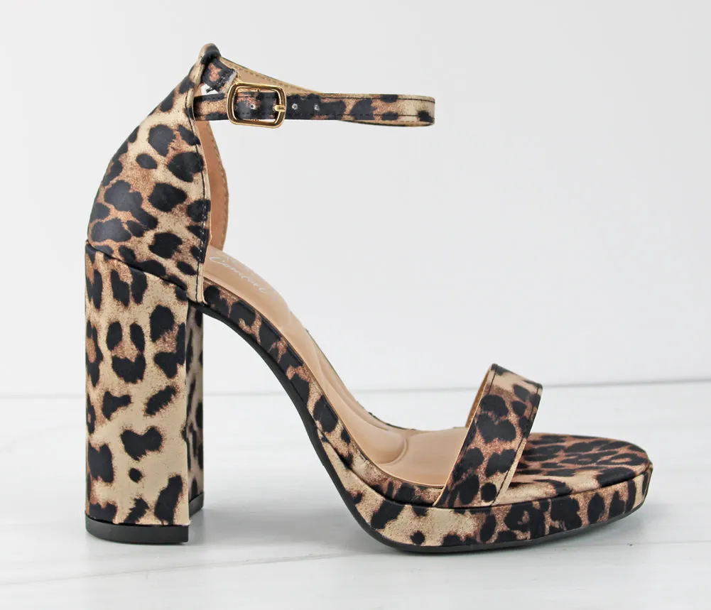 Warren 1 Women's Platform Block High Heels