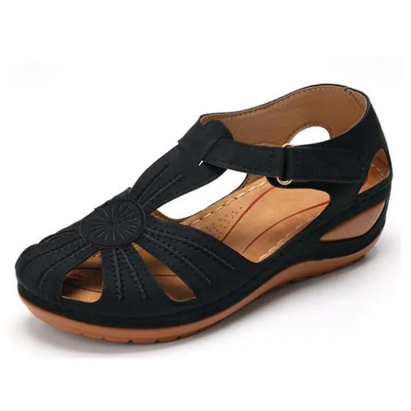 Women's Retro Soft Sole Round Toe Wedge Sandals 04238221C